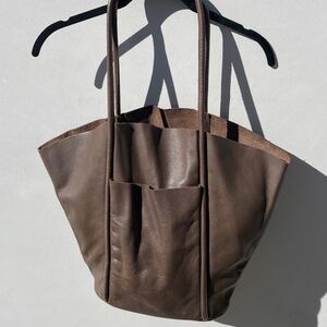 Are Studio Fan Bag in Mushroom